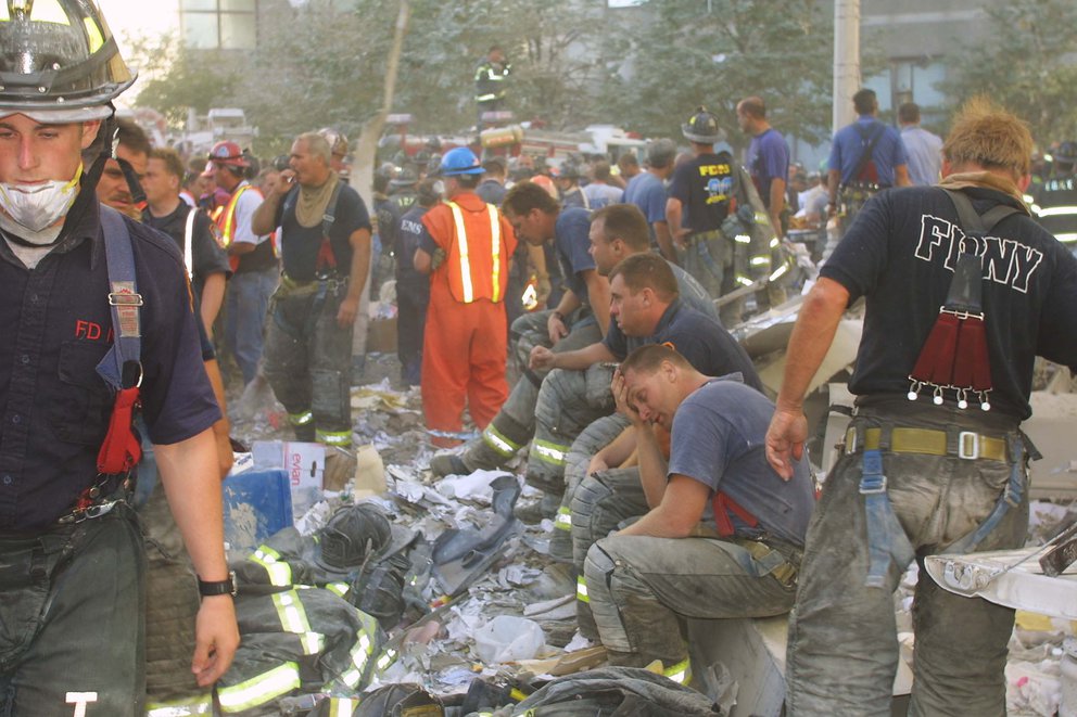 bombero colombiano 9-11